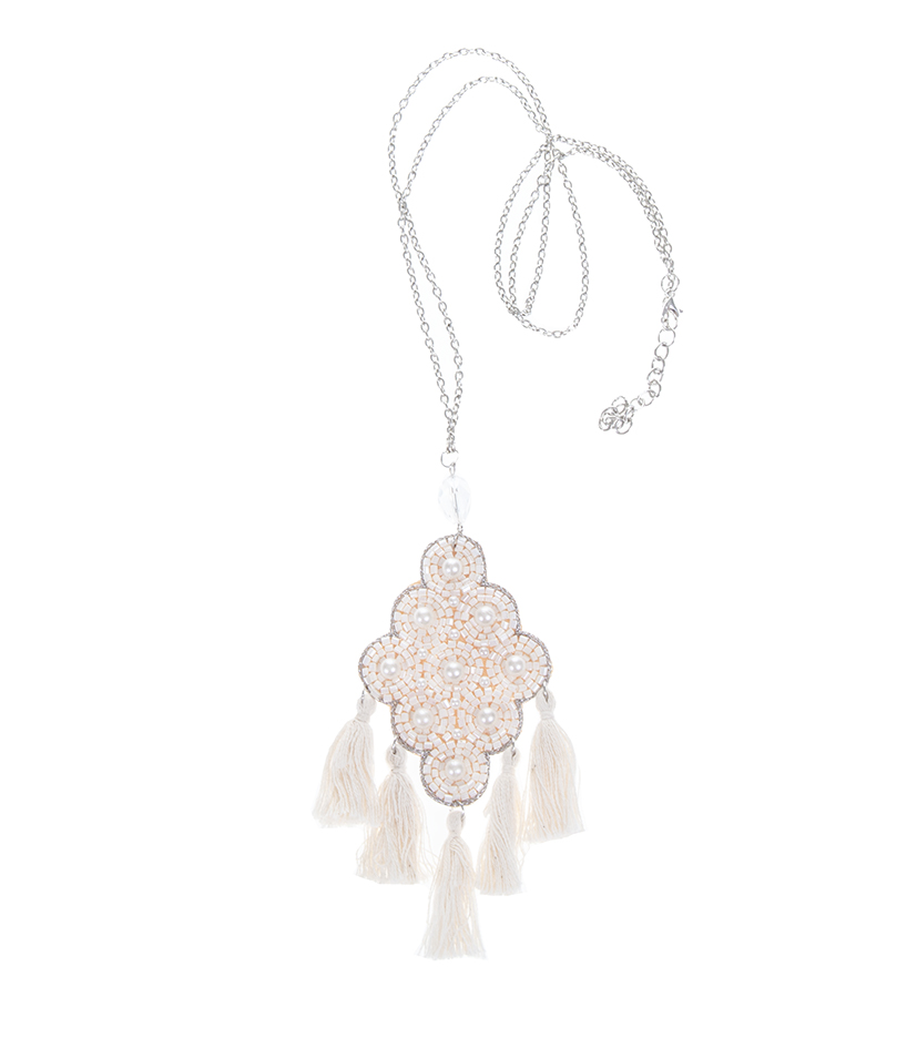 Kaulakoru White Tassel EXCLUSIVE