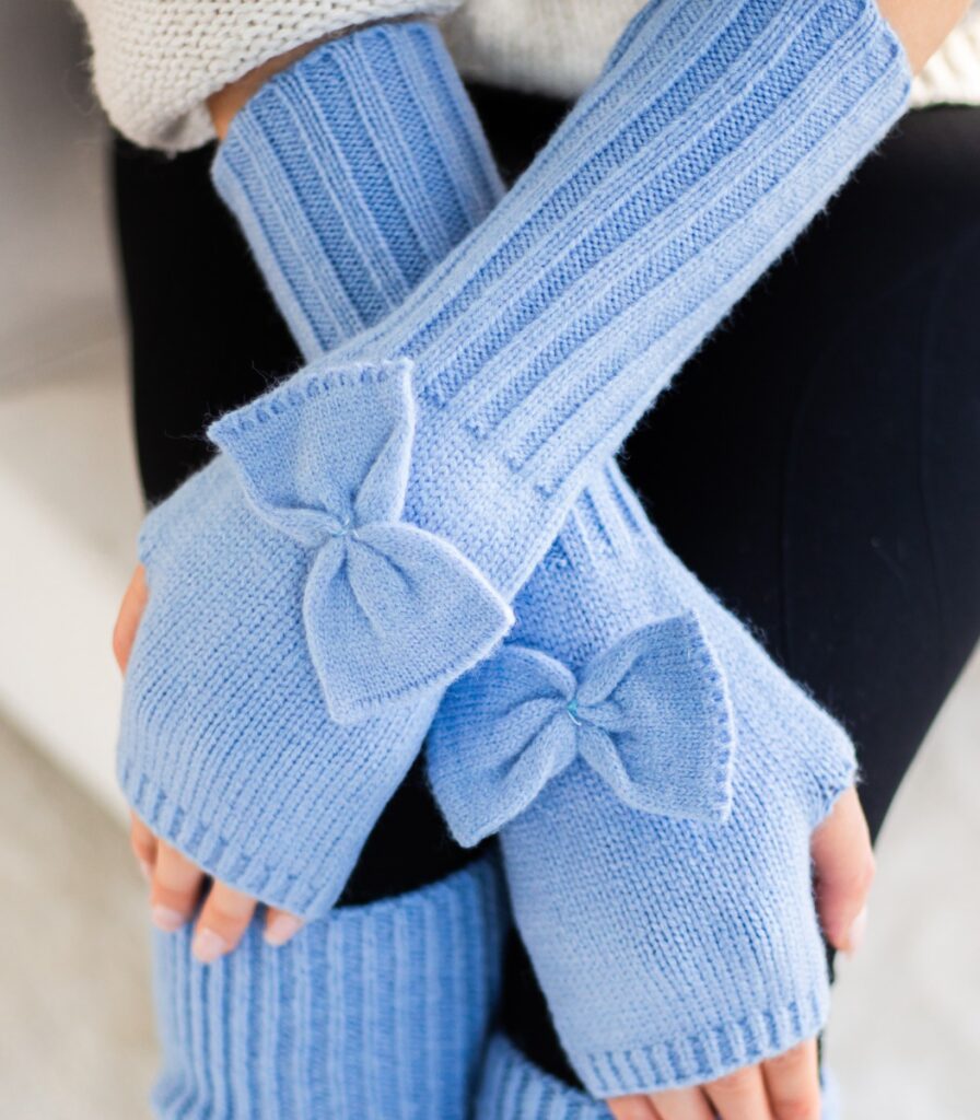 Kynsikkäät sininen KNIT