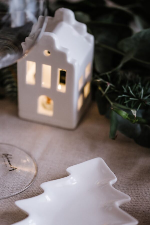 Joulutalo led-valoilla 10cm HOLLY - Kuva 3