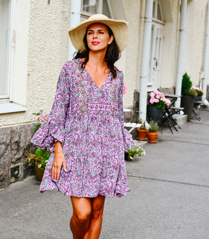 Mekko pinkki lyhyt ESMERALDA