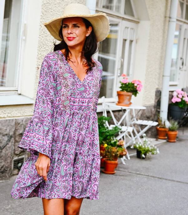 Mekko pinkki lyhyt ESMERALDA - Kuva 2