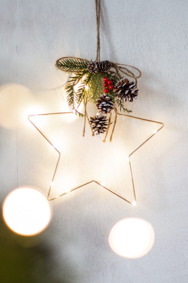 Tähtikoriste led-valoilla 30cm - Kuva 3