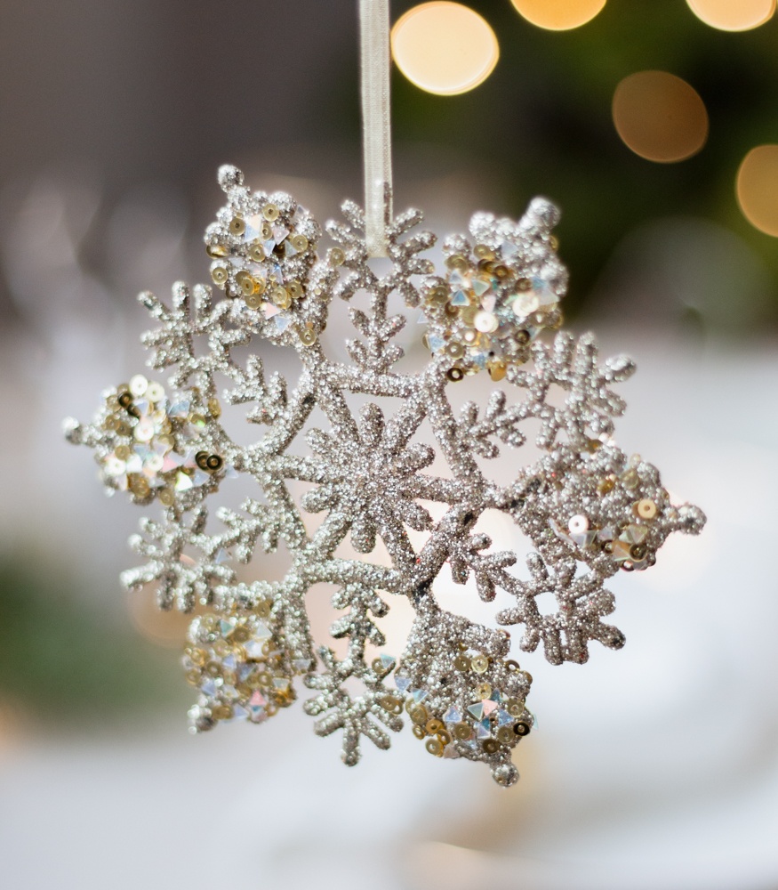 Lumihiutalekoriste MERRY