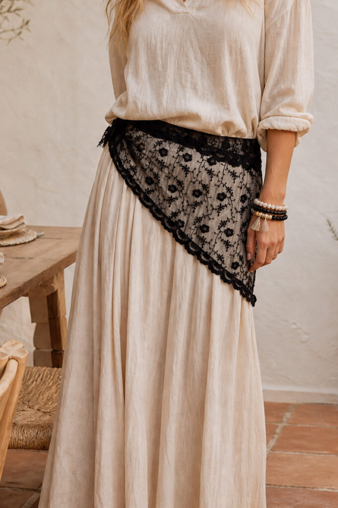Pitsihuivi musta FLEUR LACE