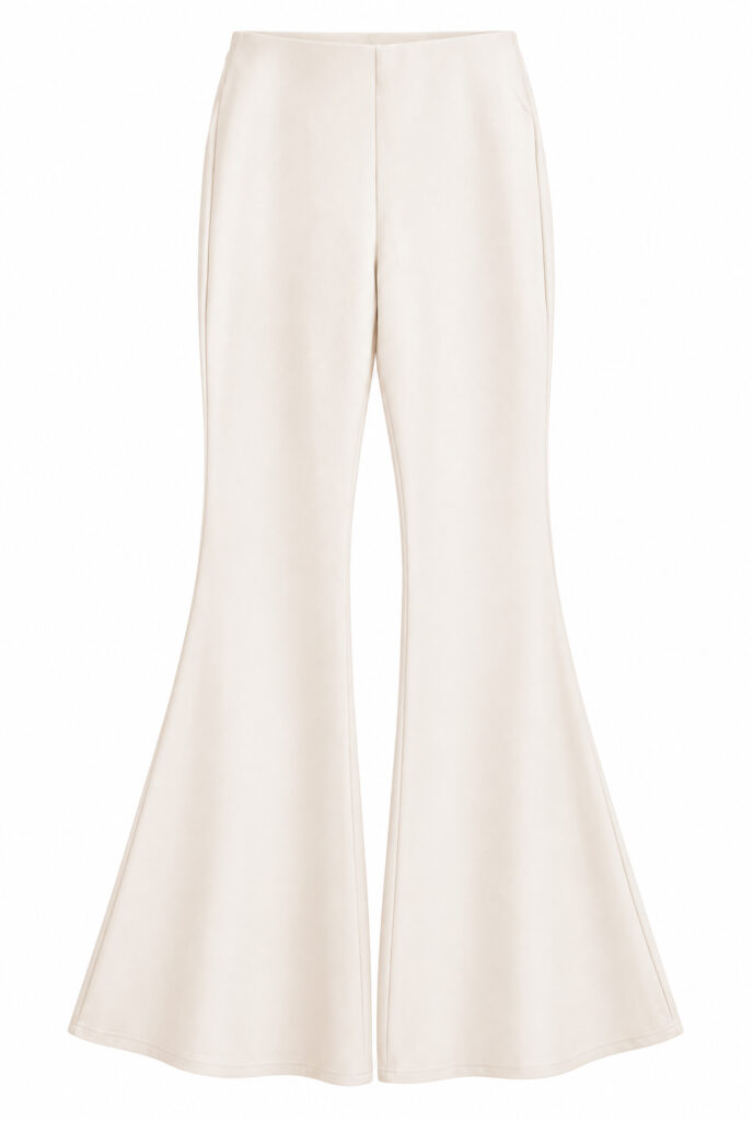 Leveälahkeiset housut beige