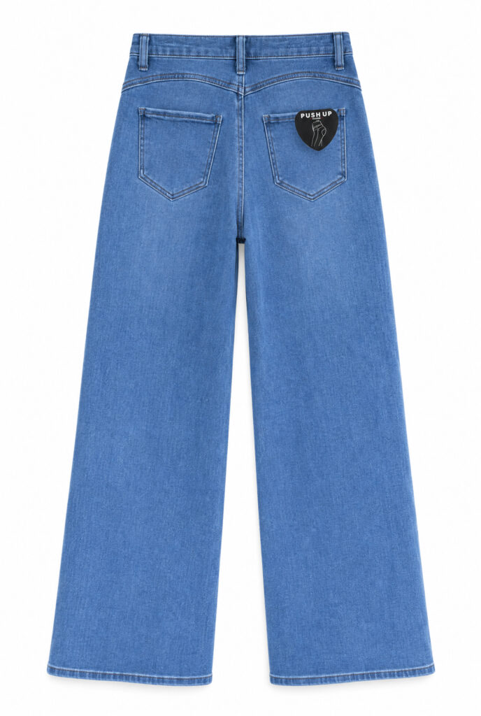 Leveälahkeiset farkut denim