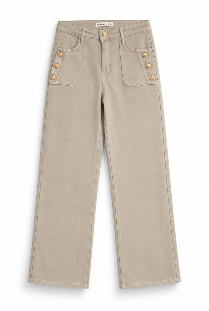 Leveälahkeiset farkut beige